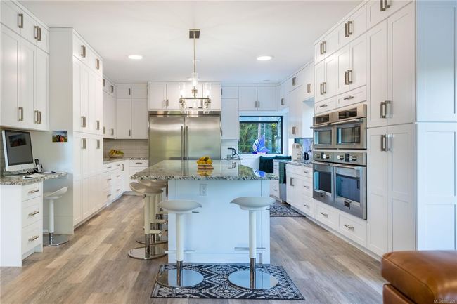 740 Windover Terr, House other with 4 bedrooms, 5 bathrooms and 4 parking in Metchosin BC | Image 14