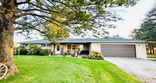 12944 Ospur Rd, Clinton, IL, 61727-2680 | Card Image