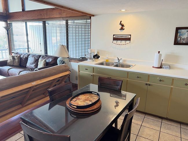 330 - 211 2 Nd St, Condo with 1 bedrooms, 1 bathrooms and null parking in CEDAR KEY FL | Image 5