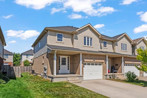 18 Poffenroth Path, Elmira, ON, N3B3P5 | Card Image