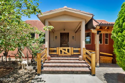 2050 S Hillcrest Dr, Camp Verde, AZ, 86322-6900 | Card Image