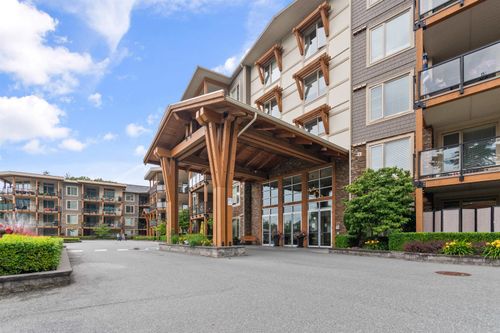 301-45750 Keith Wilson Rd, Chilliwack, BC, V2R0X3 | Card Image
