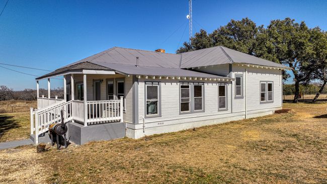 518 Private Road 902, House other with 3 bedrooms, 2 bathrooms and null parking in Mingus TX | Image 26