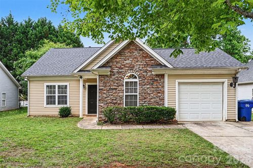 12522 Twelvetrees Ln, Huntersville, NC, 28078-3707 | Card Image