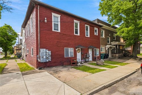 328 Ferry Ave, Niagara Falls, NY, 14301-1516 | Card Image