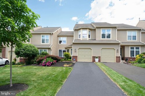 182 Pinecrest Ln, LANSDALE, PA, 19446-1473 | Card Image