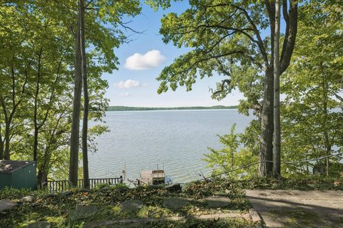 3083 Lake Shore Ave, Maple Plain, MN, 55359-9666 | Card Image