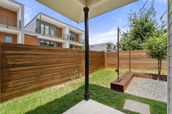 B - 4020 Valley View Rd, House other with 3 bedrooms, 3 bathrooms and 2 parking in Austin TX | Image 35
