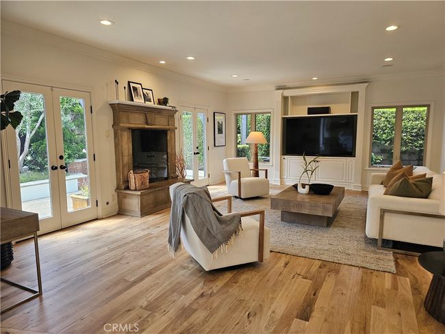 411 Snug Harbor Rd, House other with 5 bedrooms, 5 bathrooms and 3 parking in Newport Beach CA | Image 69