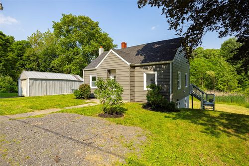 756 Floyd Ackert Rd, Esopus, NY, 12429-2506 | Card Image