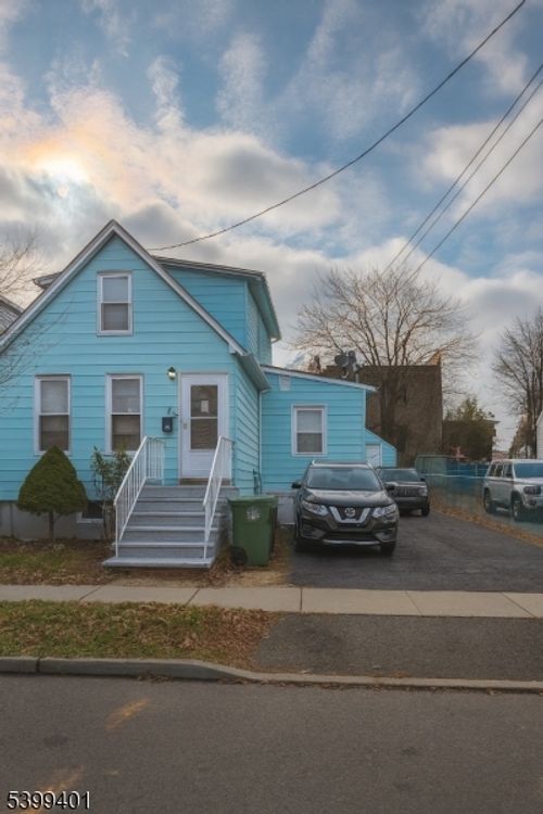 111 Bower St, Linden, NJ, 07036-2615 | Card Image