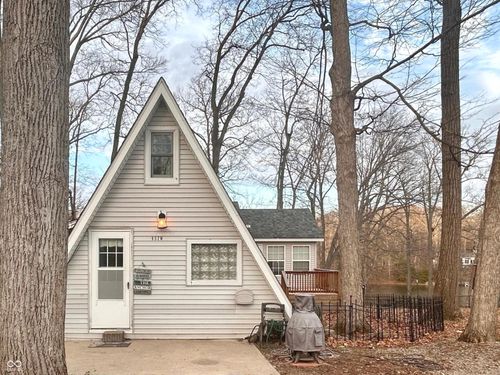 952 W Kamleifer Dr, Nineveh, IN, 46164-8931 | Card Image