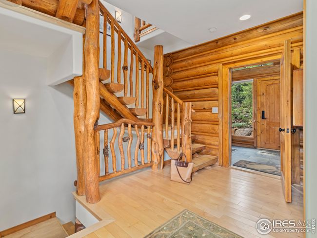 287 S Skinner Rd, House other with 2 bedrooms, 3 bathrooms and null parking in Allenspark CO | Image 21