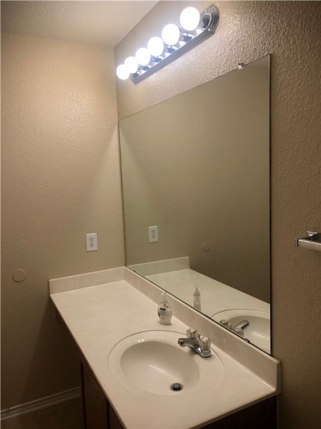 2105 Tranquilo Trl, House other with 3 bedrooms, 2 bathrooms and 4 parking in Austin TX | Image 30