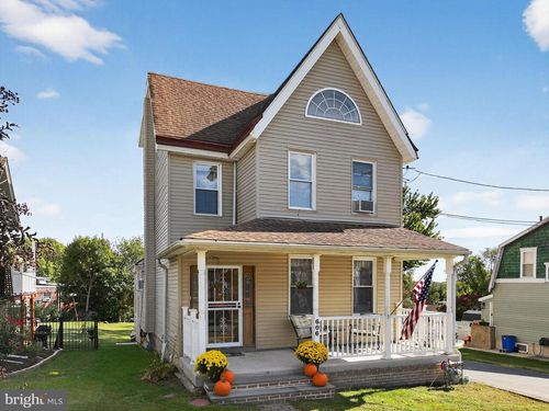 606 Seneca Ave, NORWOOD, PA, 19074-1119 | Card Image