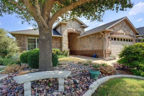 10009 Southpoint Ct, Denton, TX, 76207-8675 | Card Image