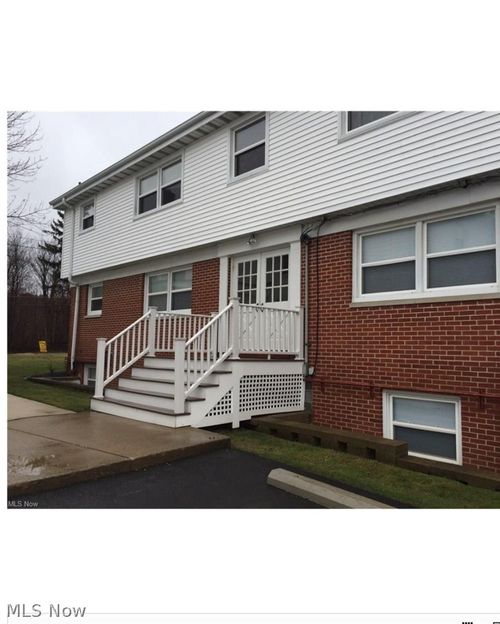apt-3-9889 Johnnycake Ridge Rd, Mentor, OH, 44060-6742 | Card Image