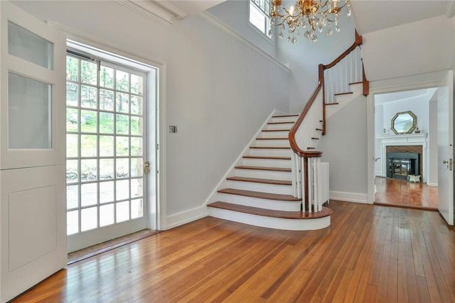 35 Light Door invites you into the reception foyer | Image 4
