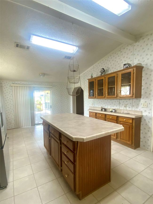 323 Cedar Meadows Ln, House other with 3 bedrooms, 2 bathrooms and null parking in Whitewright TX | Image 10