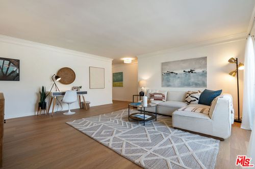 203-1021 12th St, Santa Monica, CA, 90403-4256 | Card Image