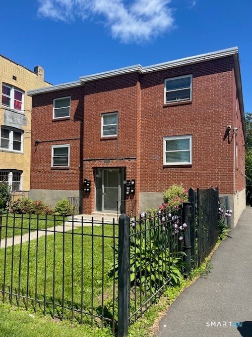 174 Hillside Ave, Hartford, CT, 06106-3570 | Card Image