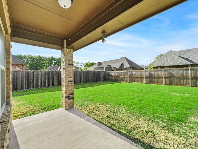 305 Hidden Path, House other with 3 bedrooms, 2 bathrooms and null parking in Ardmore OK | Image 23