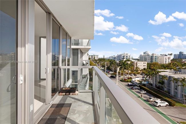 6A-S - 9940 W Bay Harbor Dr, Condo with 2 bedrooms, 2 bathrooms and null parking in Bay Harbor Islands FL | Image 4