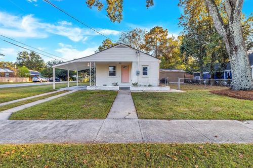 2808 Martha Dr, North Charleston, SC, 29405-3917 | Card Image
