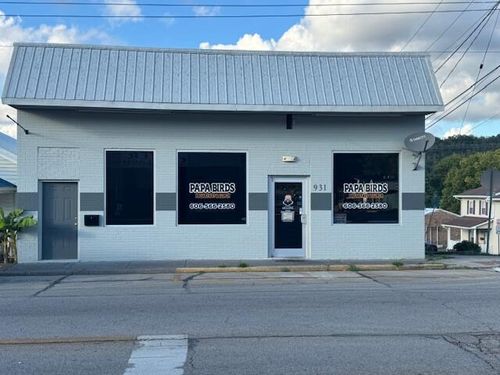 931 Forest Ave, Maysville, KY, 41056-1415 | Card Image