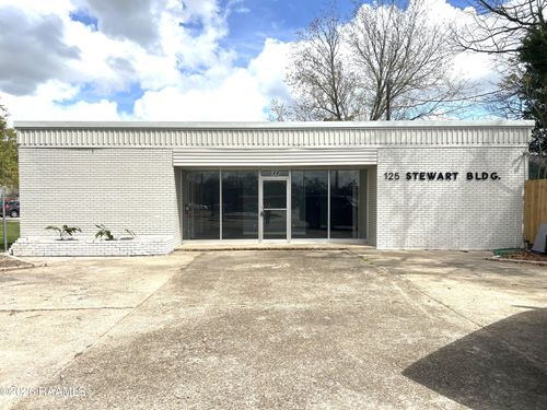 125 Stewart St, Lafayette, LA, 70501-8053 | Card Image