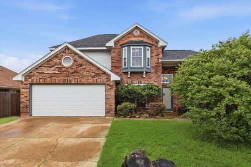 7029 Bernadine Dr, Watauga, TX, 76148-2167 | Card Image