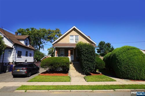 12 Columbus Ave, Little Ferry, NJ, 07643-2013 | Card Image