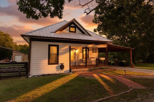 504 N Fordyce St, Blooming Grove, TX, 76626-3116 | Card Image