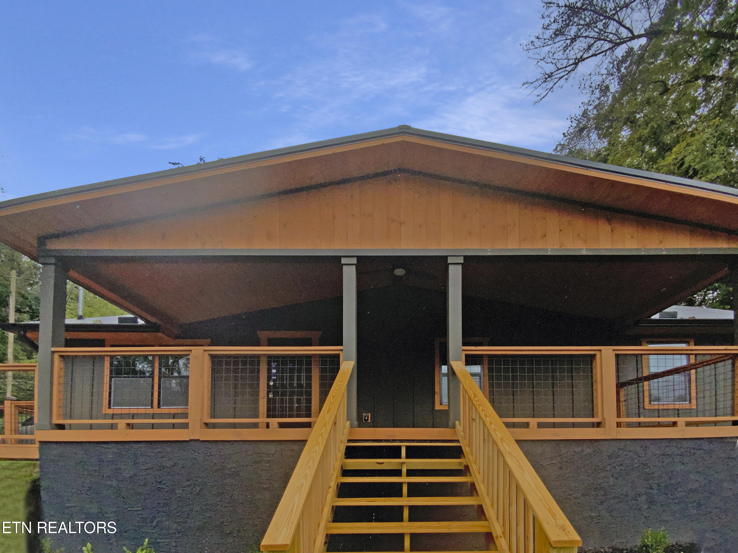 Old Dandridge Pike, Strawberry Plains, TN 37871