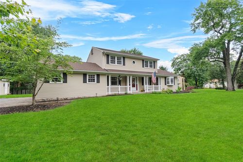 13 Claremont Ln, Suffern, NY, 10901-7011 | Card Image