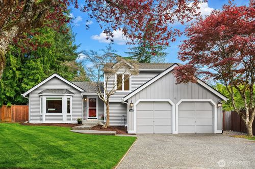 2605 234th Ave Ne, Sammamish, WA, 98074-5413 | Card Image