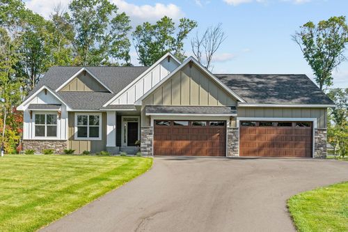 14633 Packard St Ne, Ham Lake, MN, 55304-7746 | Card Image