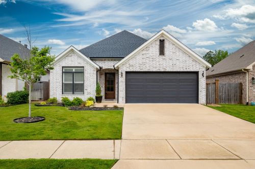 112 Rosemary Way, Little Rock, AR, 72223-8030 | Card Image