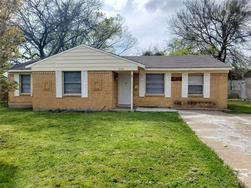 4207 Harvey Dr, Mesquite, TX, 75150-1601 | Card Image