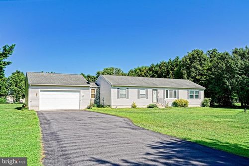 26399 Hollyville Rd, MILLSBORO, DE, 19966-3936 | Card Image