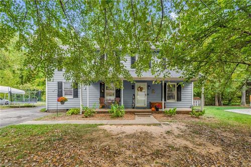 2215 Doe Run, Reidsville, NC, 27320-8300 | Card Image