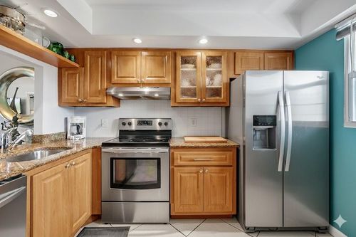 apt-4c-110 Royal Park Dr, Oakland Park, FL, 33309-6527 | Card Image