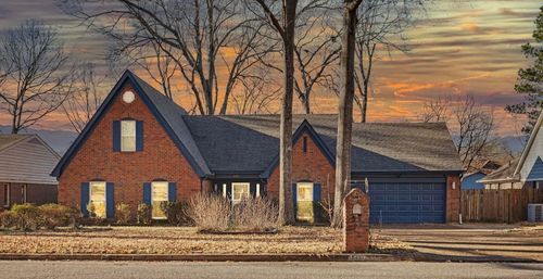 8431 Bazemore Rd, Cordova, TN, 38018-7360 | Card Image