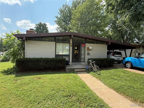 7018 Berkridge Dr, Hazelwood, MO, 63042-3231 | Card Image