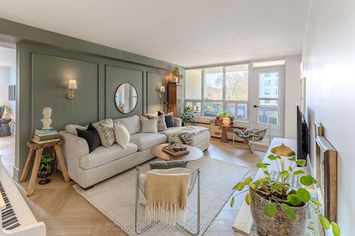 403-45 Southport St, Toronto, ON, M6S3N5 | Card Image