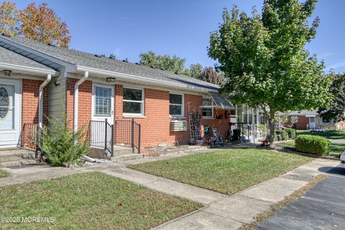 h-37 Yorktowne Pkwy, Whiting, NJ, 08759 | Card Image