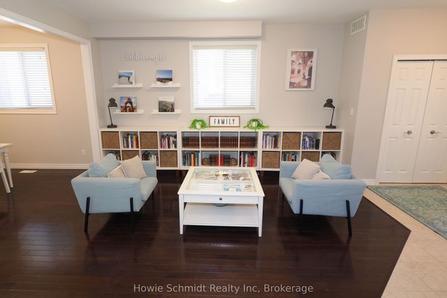 11 - 90 Alderson Dr, Condo with 3 bedrooms, 4 bathrooms and 3 parking in Cambridge ON | Image 10