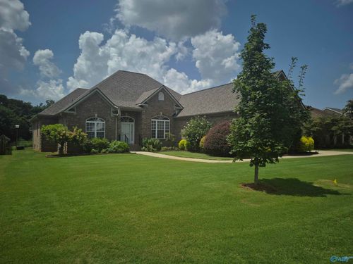 138 Sarah Jane Dr, Madison, AL, 35757-7738 | Card Image