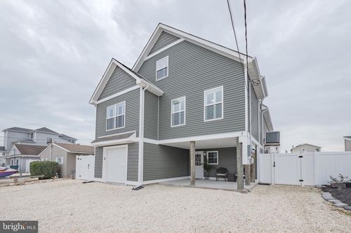 7 W Thames Rd, LITTLE EGG HARBOR TWP, NJ, 08087-1130 | Card Image