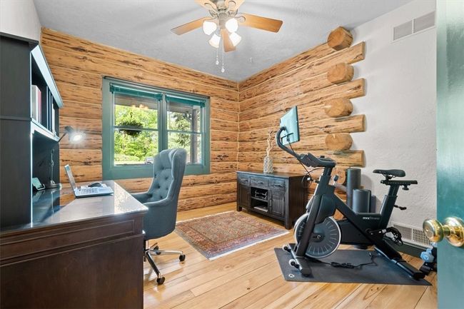 1308 Logan Rd, House other with 5 bedrooms, 4 bathrooms and 4 parking in Gibsonia PA | Image 22